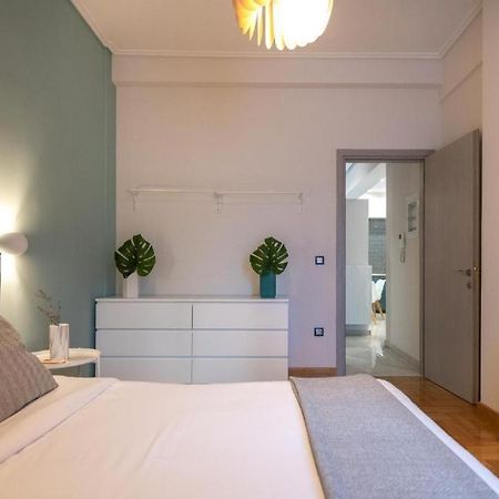 The Mint'S Apartment Iofontos Athens Exterior photo
